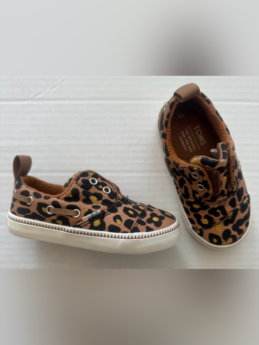 TOMS Kids Leopard Print Canvas Slip-On Sneakers - Brown/Black/Yellow Size T6